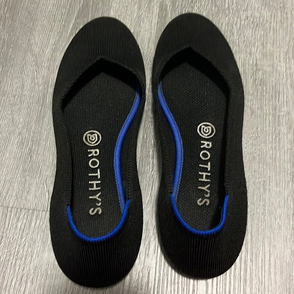 Rothy’s Black Flats - Picture 1 of 4